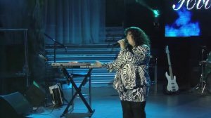 Ирина Ежова - Голуби целуются на крыше (Концерт Ночное такси 2013)