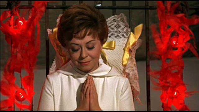 Giulietta degli Spiriti Theme - Nino Rota смотреть онлайн
