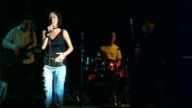 На кровати спать 2008 (звук плохой) смотреть онлайн