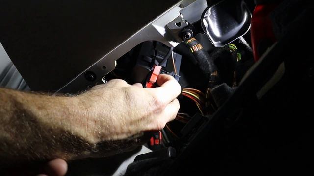 How to fix Auxiliary Battery Malfunction on Mercedes S550 w221 смотреть онлайн