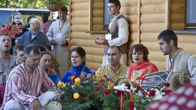 Visit Shri Mataji_ Toliatti, Russia, 11 09 09