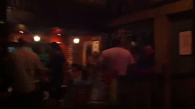 Испания. Английский паб. смотреть онлайн