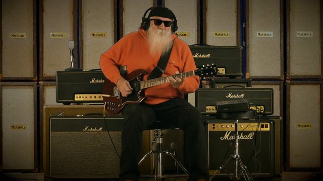 Gibson SG Brief History смотреть онлайн