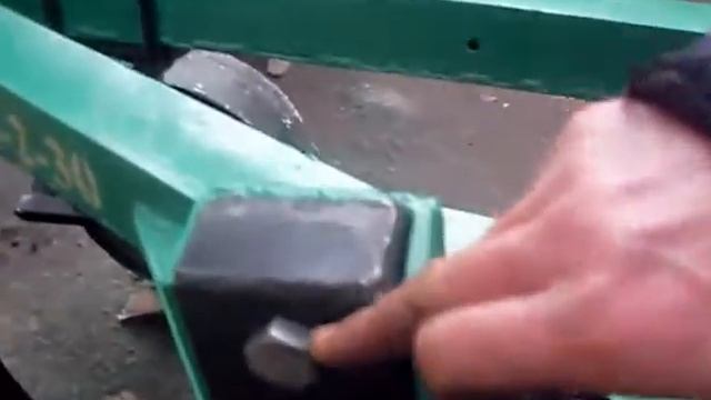 Плуг ПН -2 -30 на минитрактор смотреть онлайн
