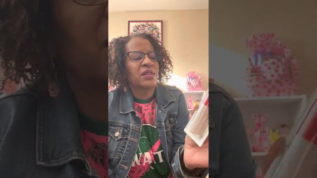 Avon haul unboxing! смотреть онлайн