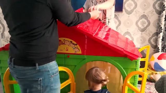 СБОРКА ДОМИКА DOLONI / РАСПАКОВКА И СБОРКА ИГРУШЕК