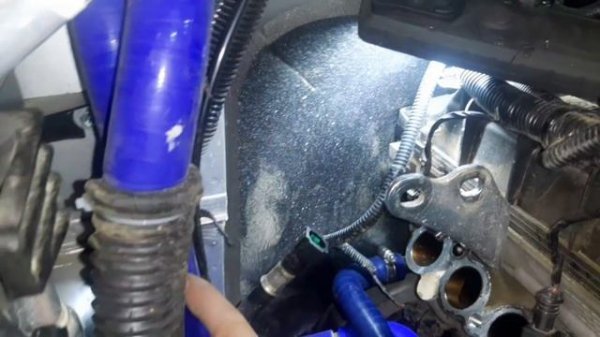 ЗМЗ409. Установка теплообменника. Болтовня про температуру масла в двигателе.