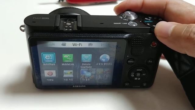 Samsung NX1000 mode change dial repair(cleaning) смотреть онлайн