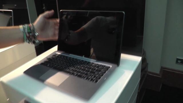ASUS Transformer Book T300 Hands On und Kurztest смотреть онлайн