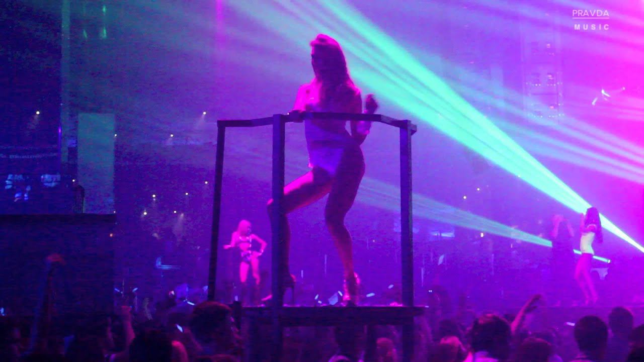 AVICII in Moscow, Russia 2012 (Live Video) [HD] смотреть онлайн