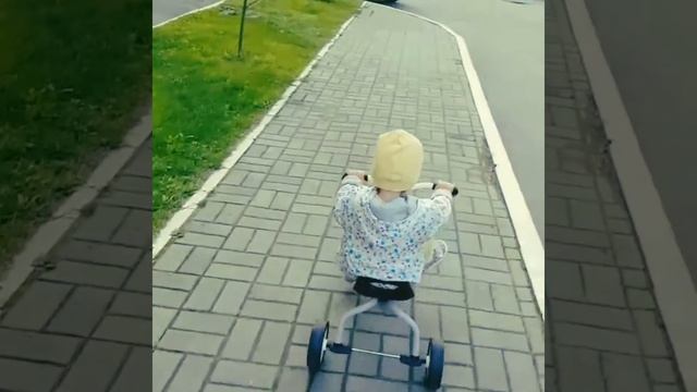 Ностальгия! Тот самый велосипед без родительской ручки смотреть онлайн