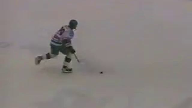 Ак Барс Казань 4 - 3 (Б) Авангард Омск 2 игра 1/2 финала плей-оф суперлиги 2002 года (голы) смотреть онлайн