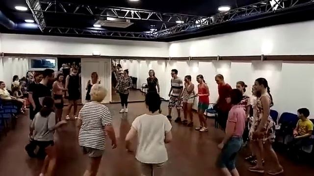 Видео с мастер-класса по танцам, фрагмент смотреть онлайн