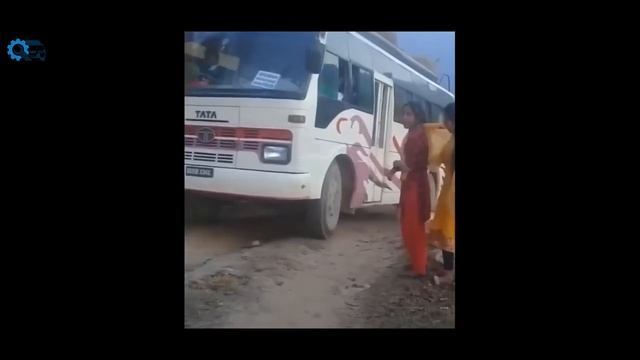 मजेदार इंडियन ट्रक हॉर्न | India Funny Truck Horn | Indian Truck Funny Horn | Truck Horn with Girls смотреть онлайн