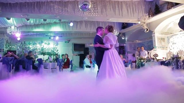 Тяжелый (стелющийся) дым на первый танец Ярославль Кострома Услуга Аренда Тел. 89108017707 смотреть онлайн