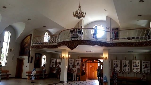 Собор Івана Хрестителя у Львові. Після Святої Літургії смотреть онлайн