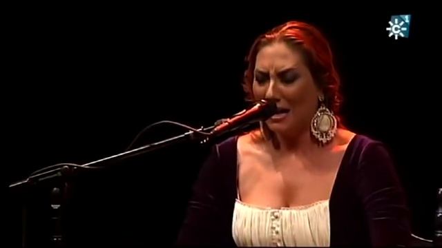 Marina Heredia - Gala Flamenca Homenaje Carmen Linares y Manolo Sanlúcar. Tangos (Morentangos) смотреть онлайн