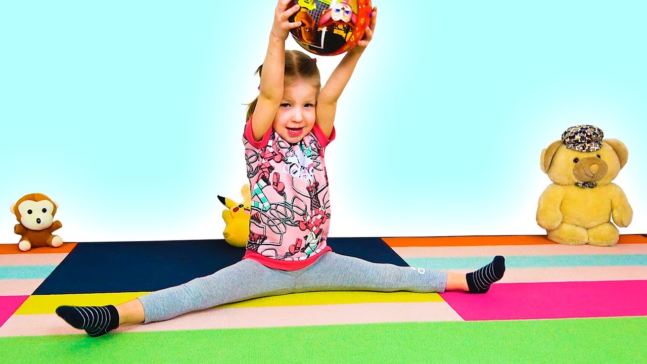 Зарядка для детей и малышей с мячом смотреть онлайн