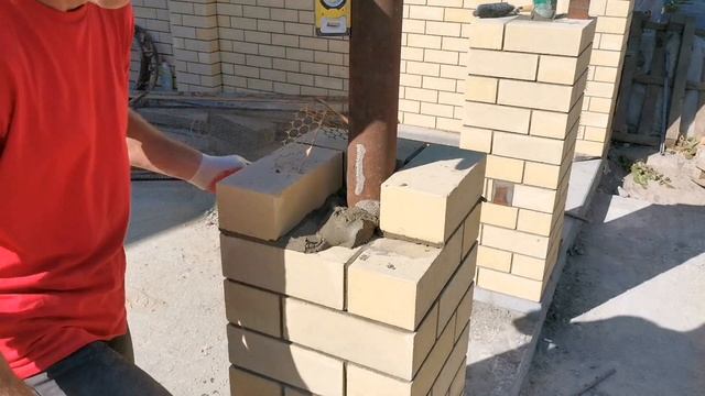 Забор. Кладка коллоны из силикатного кирпича. смотреть онлайн