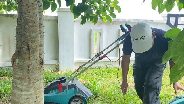 Bosch Rotak 34 Lawnmower Mesin Vacum Rumput смотреть онлайн