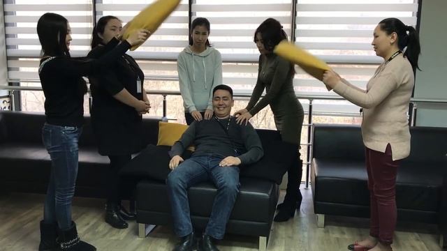 Хрустальная гарнитура. Лучший контактный центр для работы. смотреть онлайн