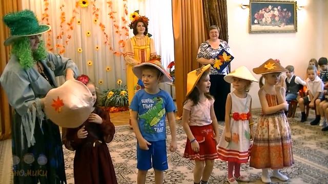 Гномики. Осенний утренник, 31.10.2016 (детский сад №2433)