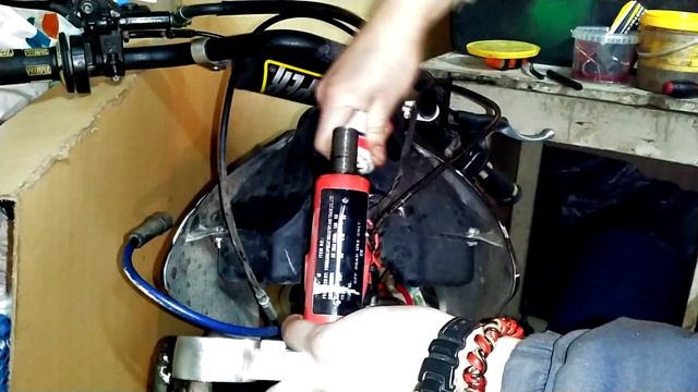 На питбайке за 6 000 р Замена вилки и колеса смотреть онлайн