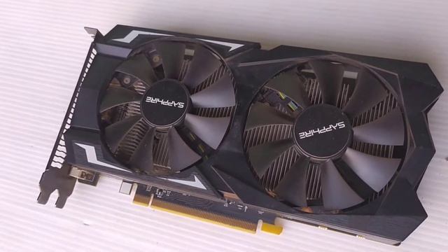 VGA SAPPHIRE PULSE RADEON RX 560 4GB DDR5 HDMI / DVI-D / DP OC (UEFI)