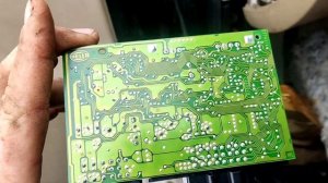 Предохранитель № 14. Где находится блок комфорта Volkswagen Passat B5.