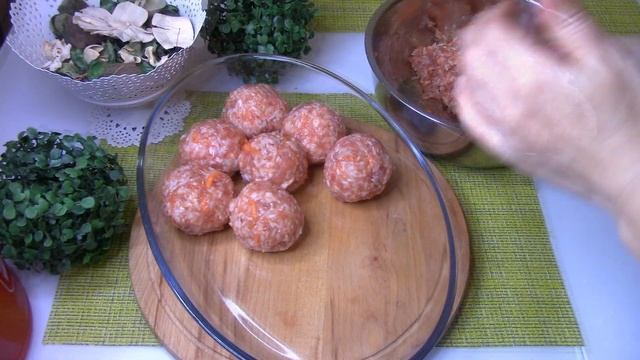 Как я ЁЖИКОВ Готовлю! Сочные ЁЖИКИ в Духовке))☆Рецепт от Милы - Mila Cooking Club☆ смотреть онлайн