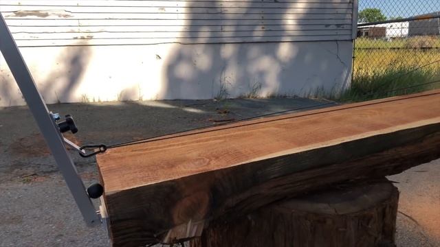 How to use the NEW Granberg Alaskan Winch® System for chainsaw milling смотреть онлайн