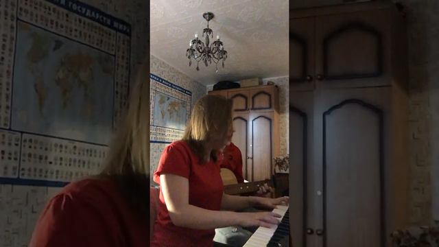 Папин Олимпос - Тёмно-оранжевый закат (piano and guitar cover) смотреть онлайн