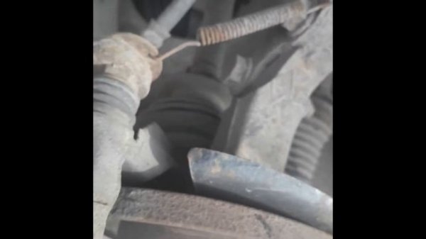 стук суппорта рено логан и как я с ним боролся