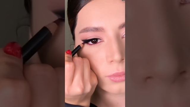 До/После поэтапное нанесение макияжа