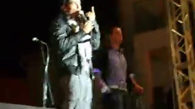 MENTRE NEVICA intro STUDIO3 8settembre2009 смотреть онлайн