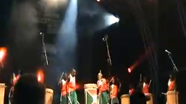 The Royal Drummers of Burundi at WOMAD Abudhabi 2010 Part 2 смотреть онлайн
