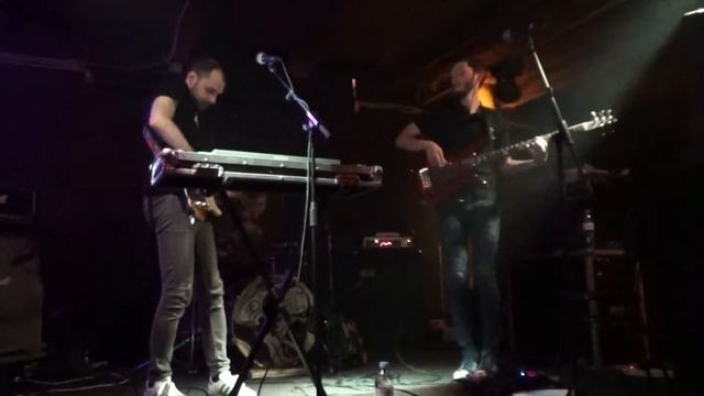 Звёзды - Королева Кузбасса / Стигматы смотреть онлайн