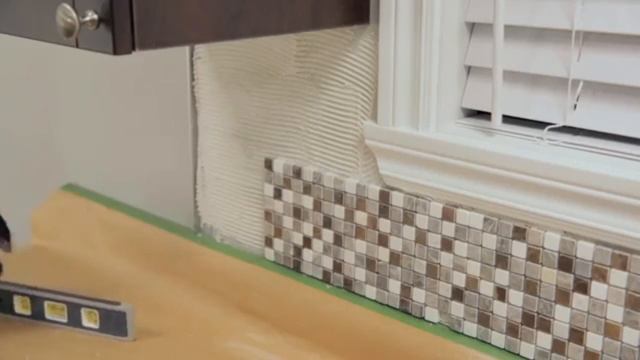 Укладка плитки мозаики. смотреть онлайн