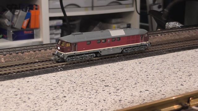 Spur N Brawa 61017 Diesellok BR 132 DR / Ludmilla Flecken Design + Super Sound! смотреть онлайн