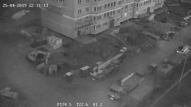 Прямая трансляция пользователя ЖК Царицыно-1, Камера 3 смотреть онлайн