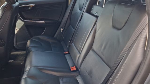 Volvo XC60 2.0 T5 Ocean Race uit 2012 kopen? смотреть онлайн