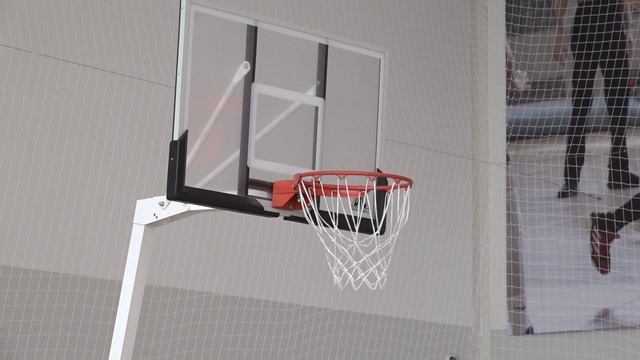 В Побединском ФОКе прошли соревнования по баскетболу среди школьных команд.