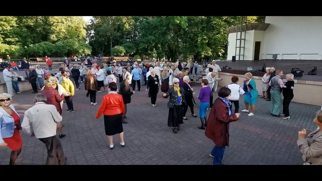 Смотрим И Заряжаемся Улыбчивым Настроением! смотреть онлайн
