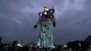 Самый большой робот в мире!