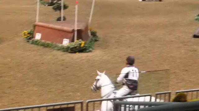 Waylon Roberts and Evil Munchkin. RAWF 2012 Indoor Eventing Round 1. смотреть онлайн