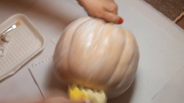 DIY Декор тыквы на Хэллоуин смотреть онлайн