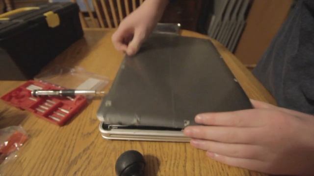 How To Replace Your Macbook Pro Mid 2010 Battery