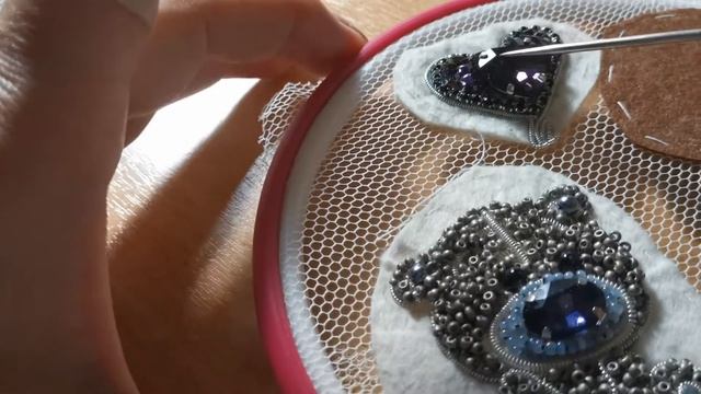 Brooch "Teddy bear". Брошь "Мишка Тедди" для начинающих. Роза Таубаева. смотреть онлайн