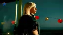 Christina Aguilera - Genie In A Bottle