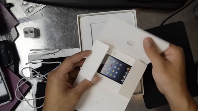 USGalaxyS3.com - The iPad Mini Unboxing смотреть онлайн
